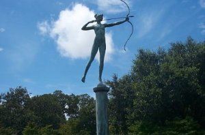 "Diana" by Augustus Saint-Gaudens; photo by Pete Finneran 2000. Image courtesy of Brookgreen Museum.  www.brookgreen.org 